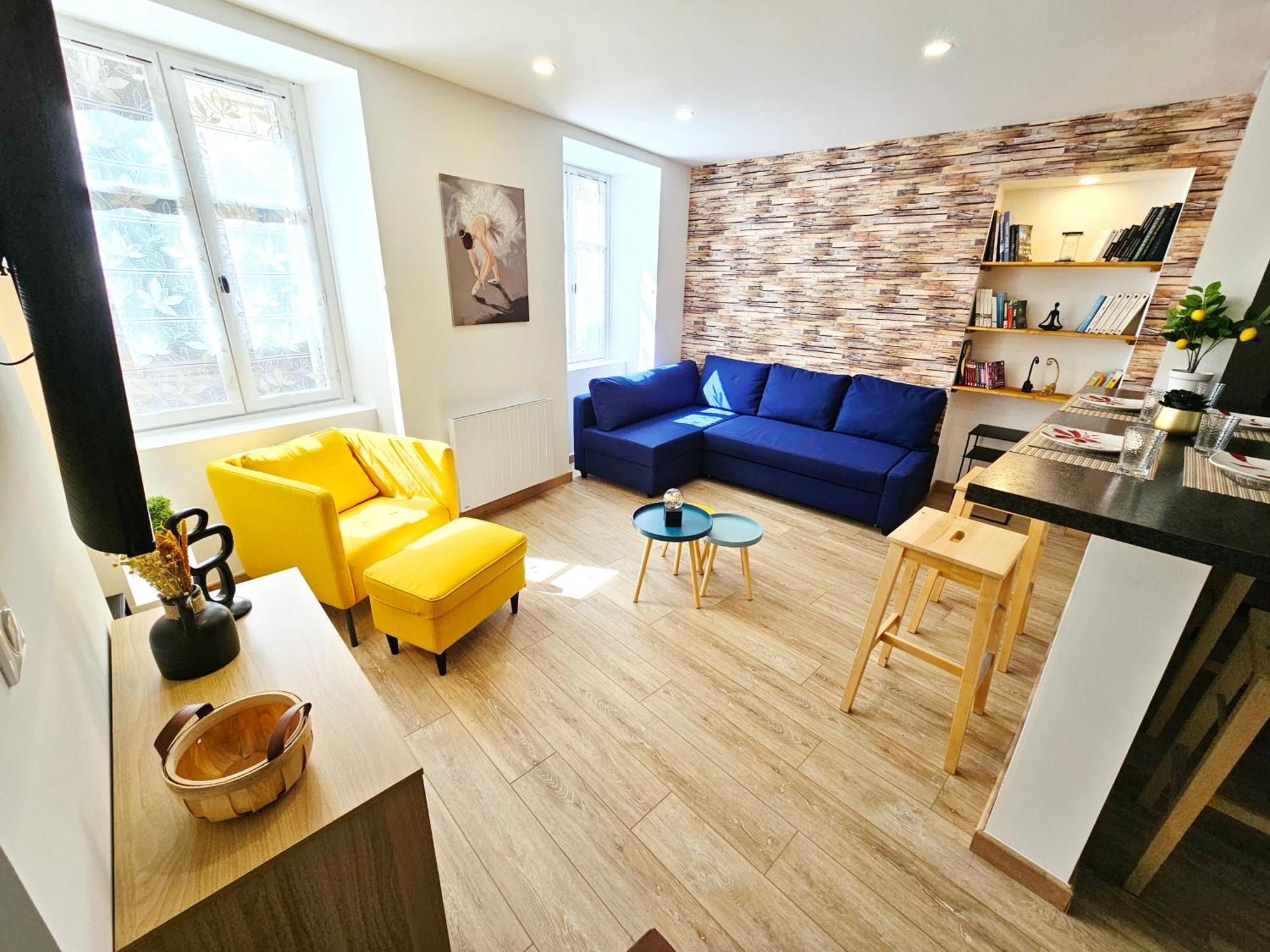 Rez De Chaussee Appartement A Tournus - Yellow 外观 照片